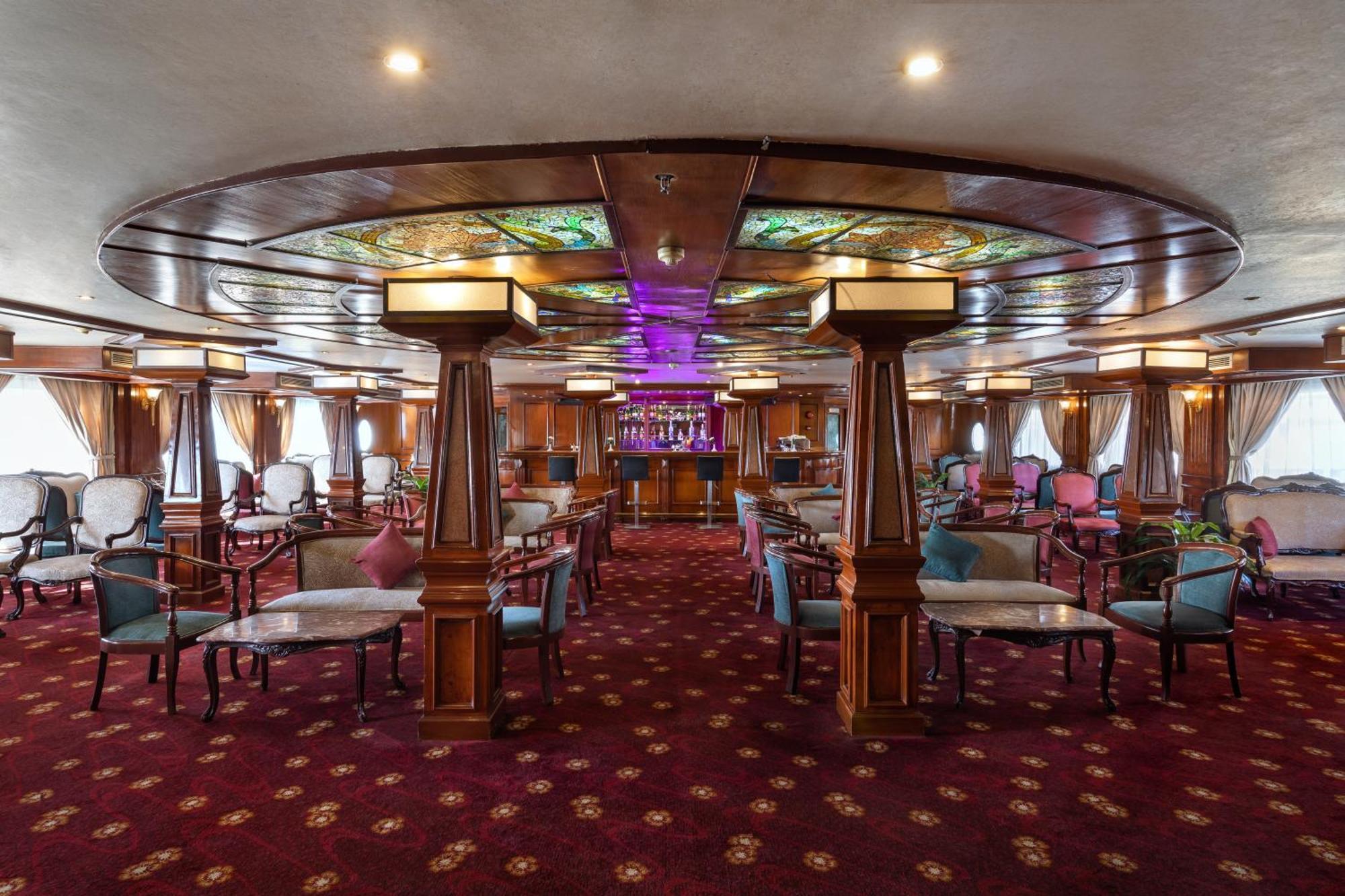 Ms Chateau Lafayette Nile Cruise - 4 Nights From Luxor Each Monday And 3 Nights From Aswan Each Friday Exterior foto